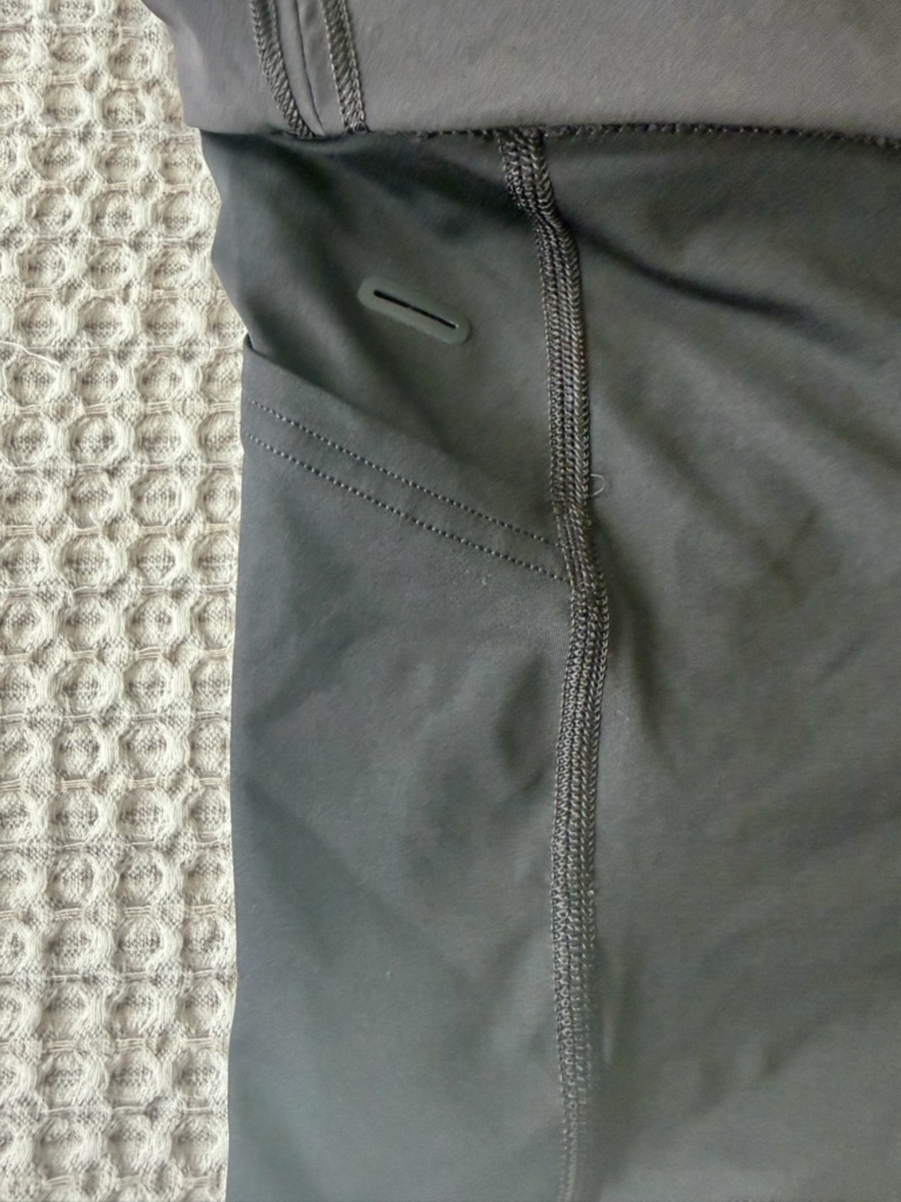 lululemon Pace Rival Mid Rise Skirt in Black. - Picture 7 of 7